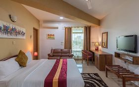Hotel Raha Tower